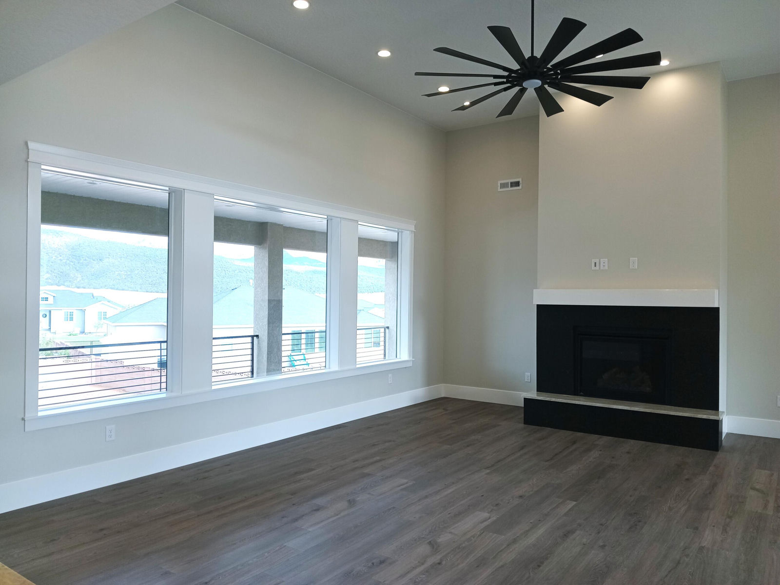 2207 S 2925 W, Cedar City, photo 9 of 36