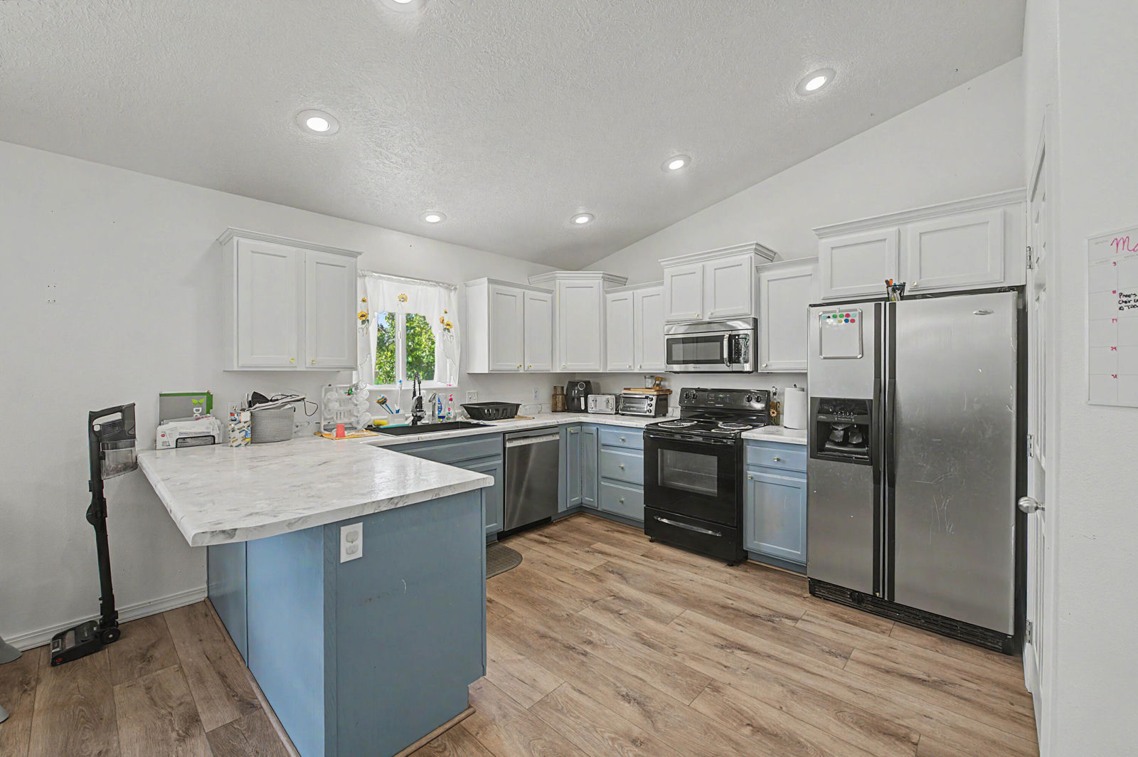 4109 W 250 N, Cedar City, photo 9 of 45