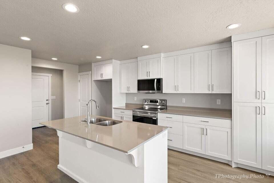535 W 2530 N, Units 41-46, Cedar City, photo 3