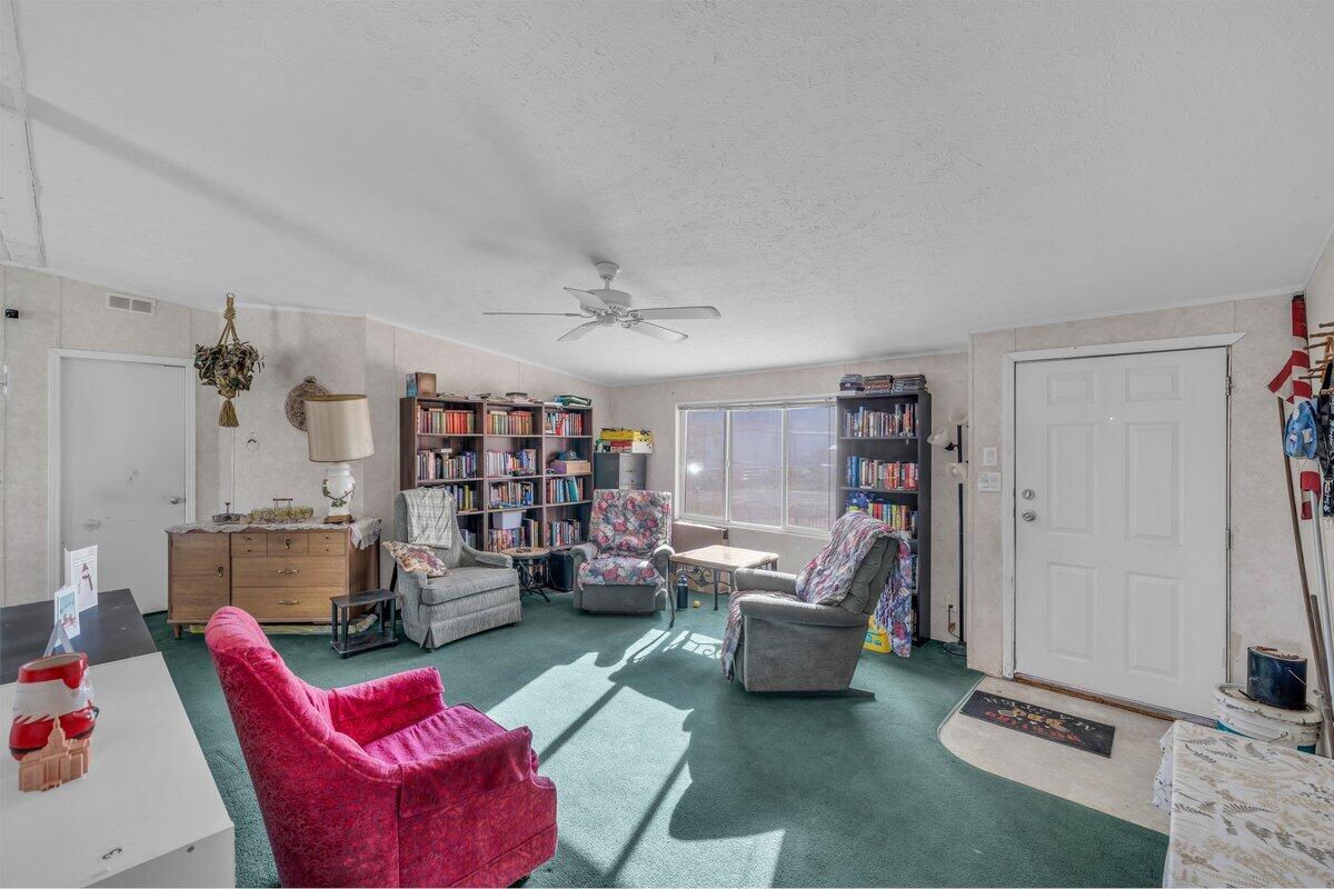 Address withheld at the seller's request, La Verkin, photo 18 of 33