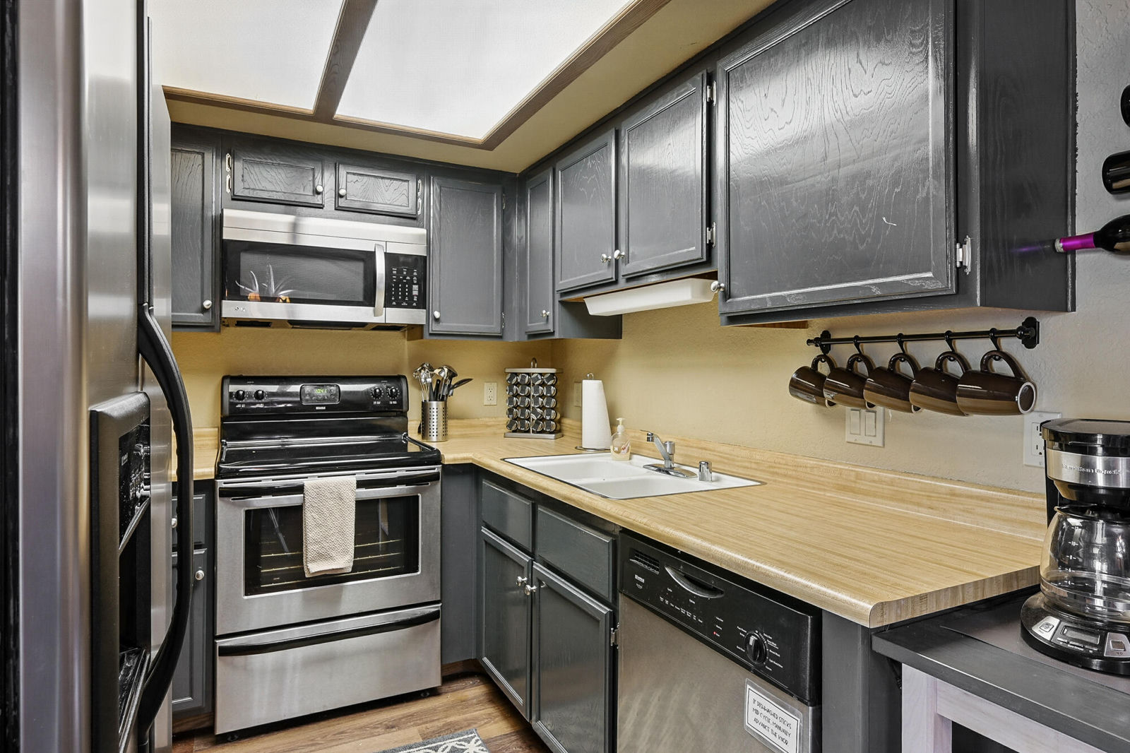 102 S Alpine LN, B5, Brian Head, photo 17 of 28