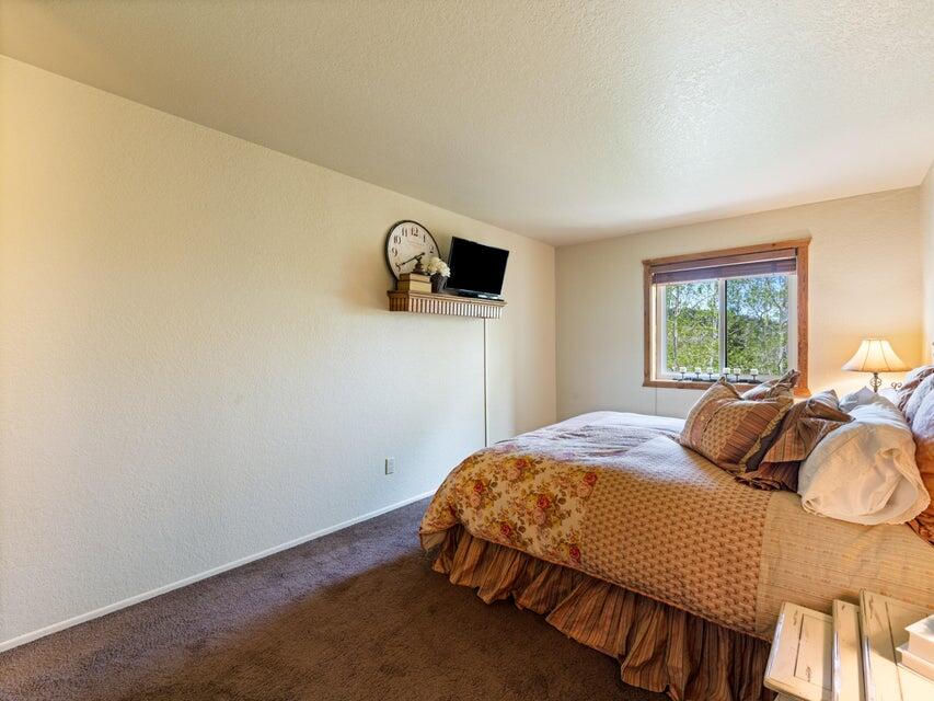 102 S Alpine CT, A-11, Brian Head, photo 8 of 33