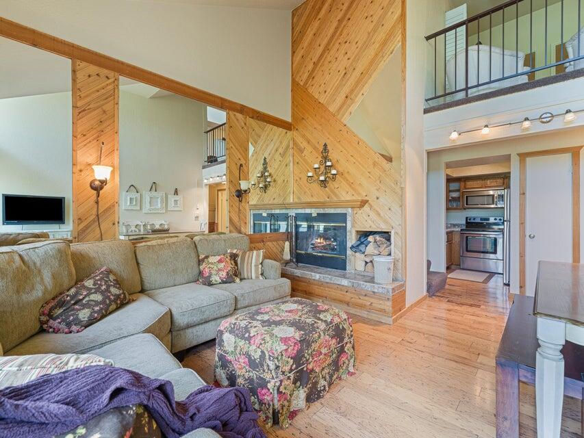 102 S Alpine CT, A-11, Brian Head, photo 16 of 33
