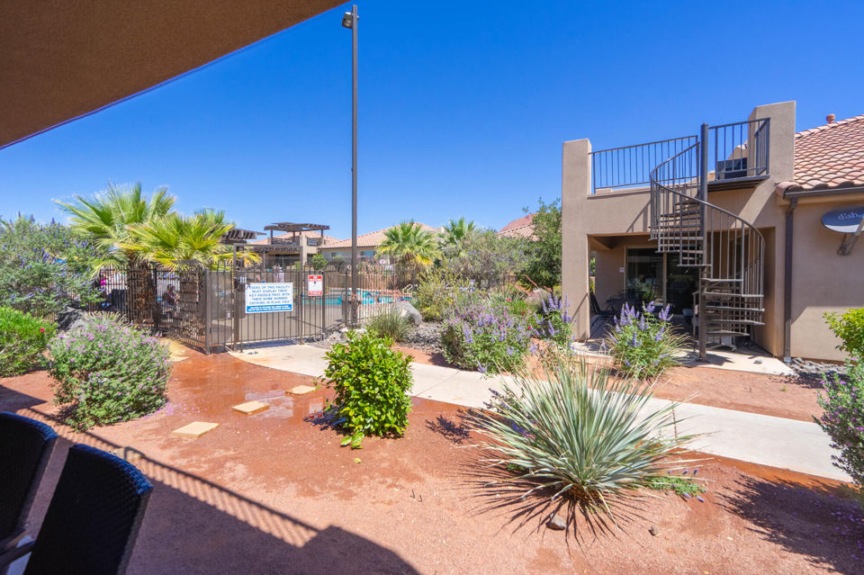 3837 W LAZY RIVER CIR, #110, Santa Clara, photo 3