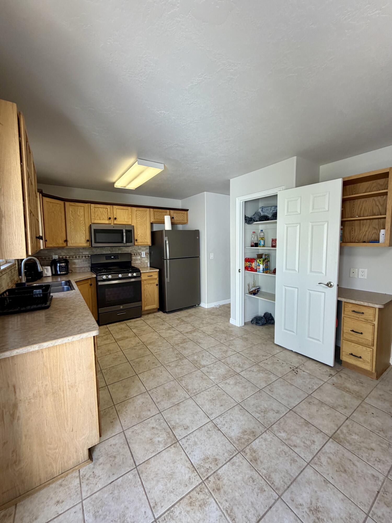 1148 N Northfield RD, 51, Cedar City, photo 9 of 24