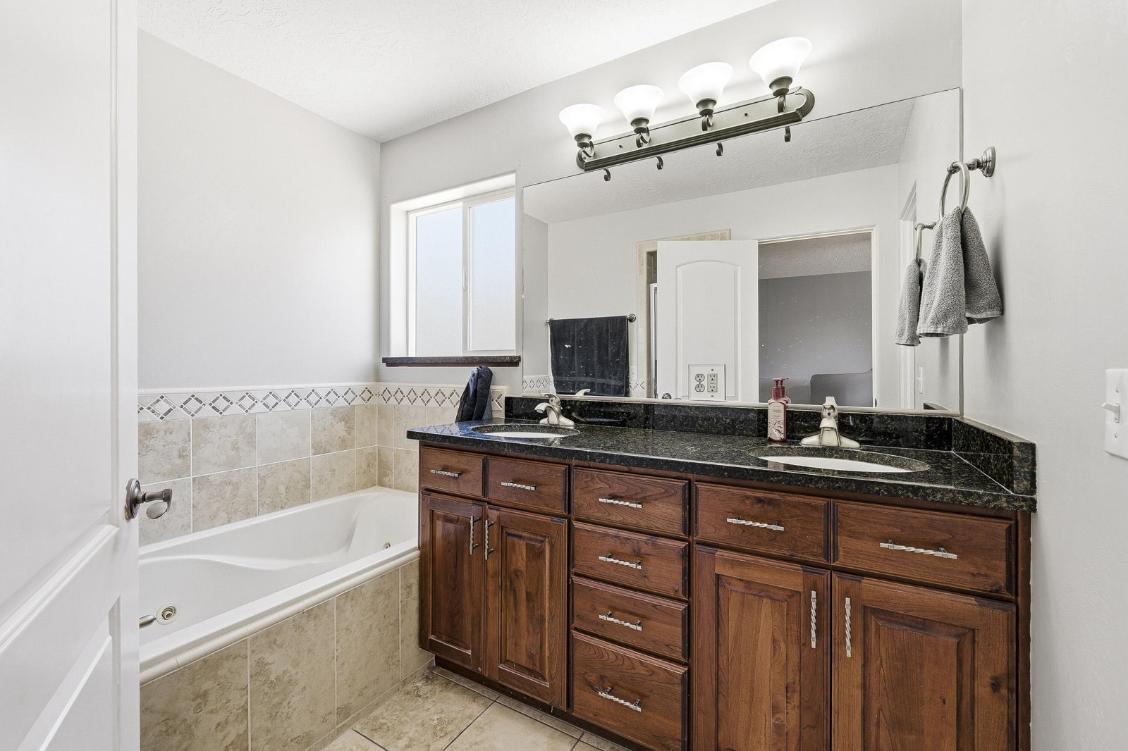 3893 W 1475 N, Cedar City, photo 19 of 66