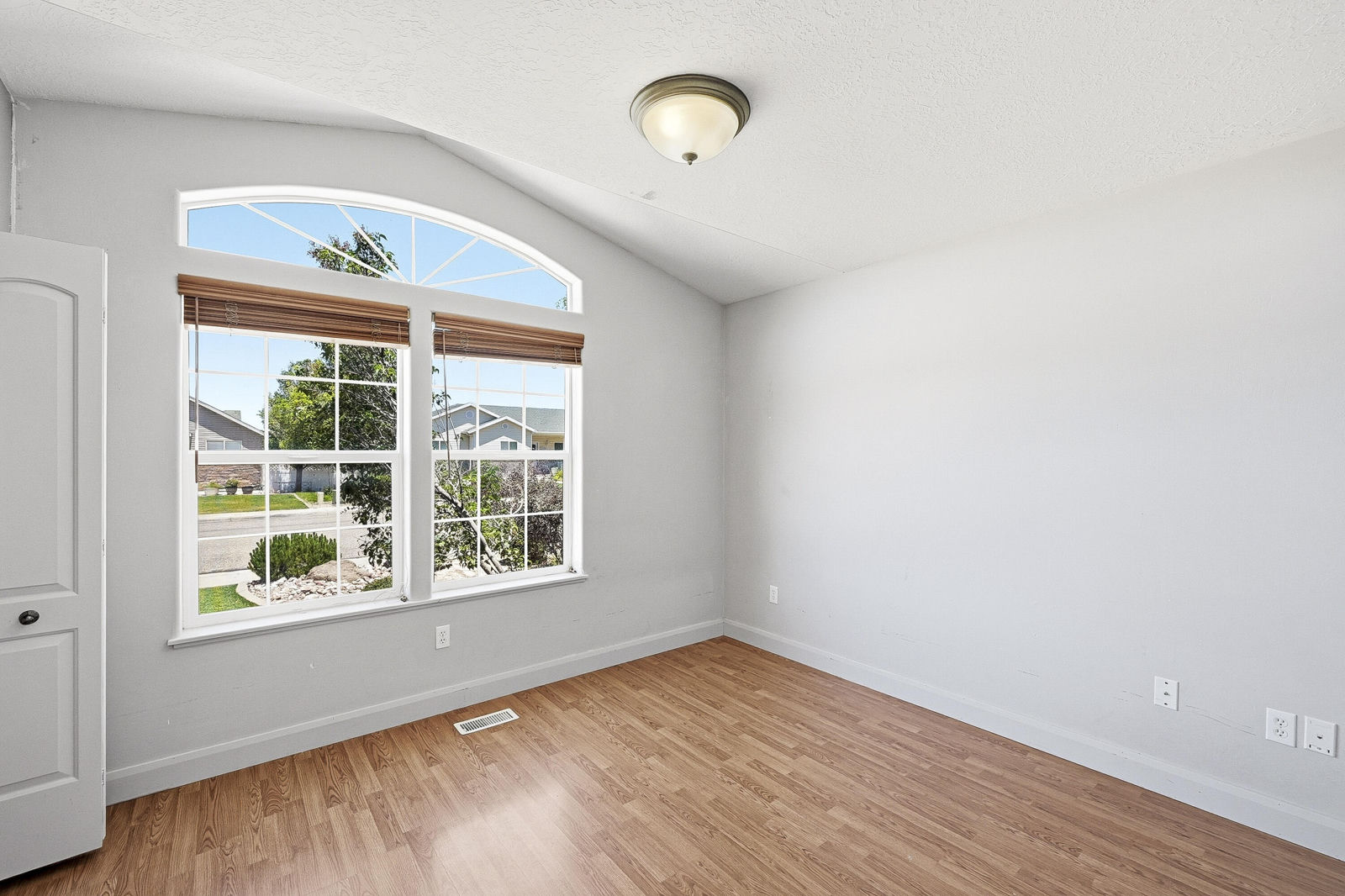 3893 W 1475 N, Cedar City, photo 25 of 66