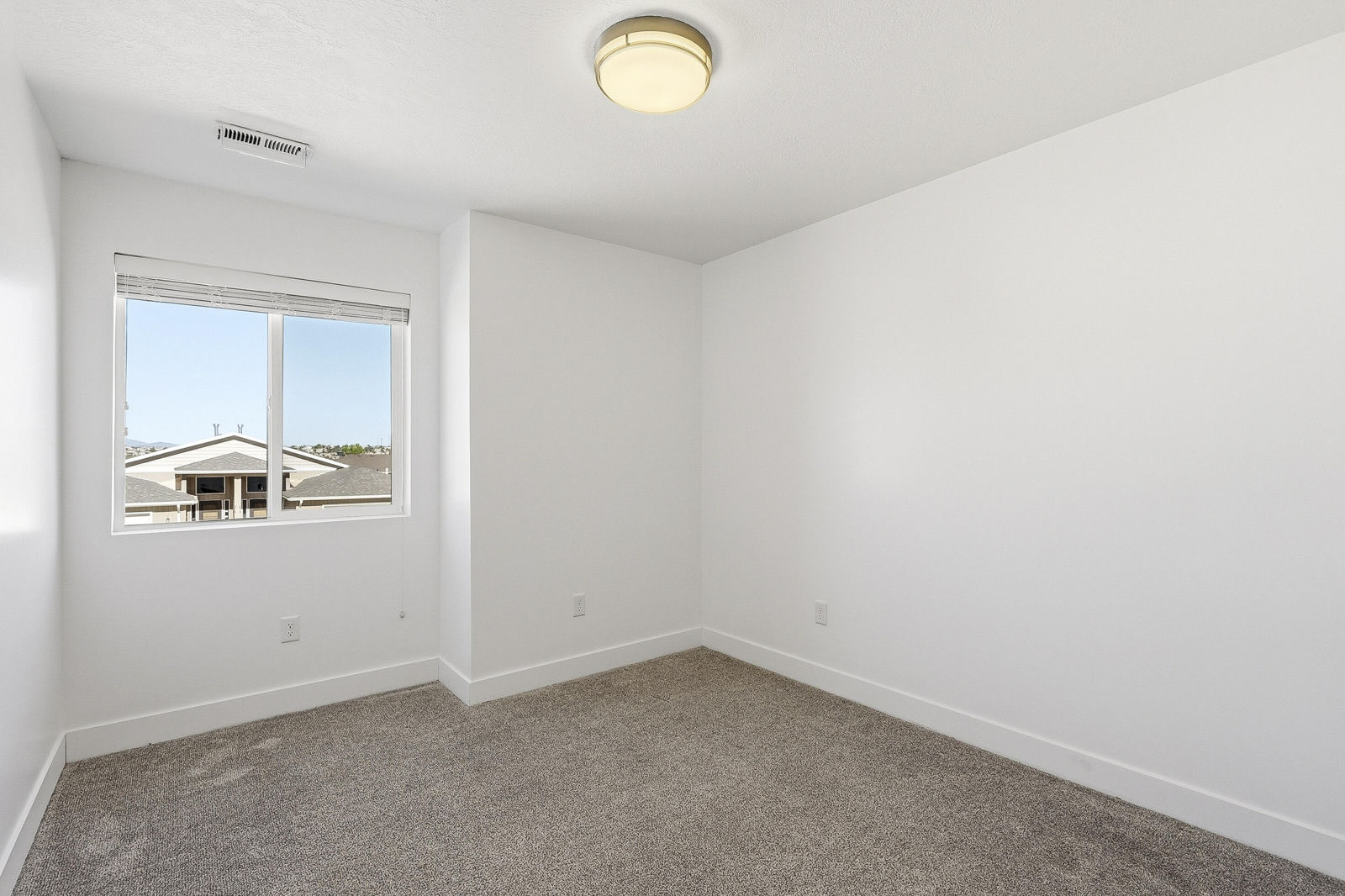 879 S 25 W, Cedar City, photo 22 of 44
