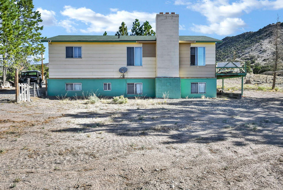 230 N 300 E, Bicknell, photo 3