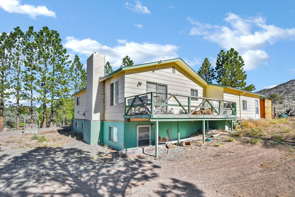 230 N 300 E, Bicknell, photo 4 of 45