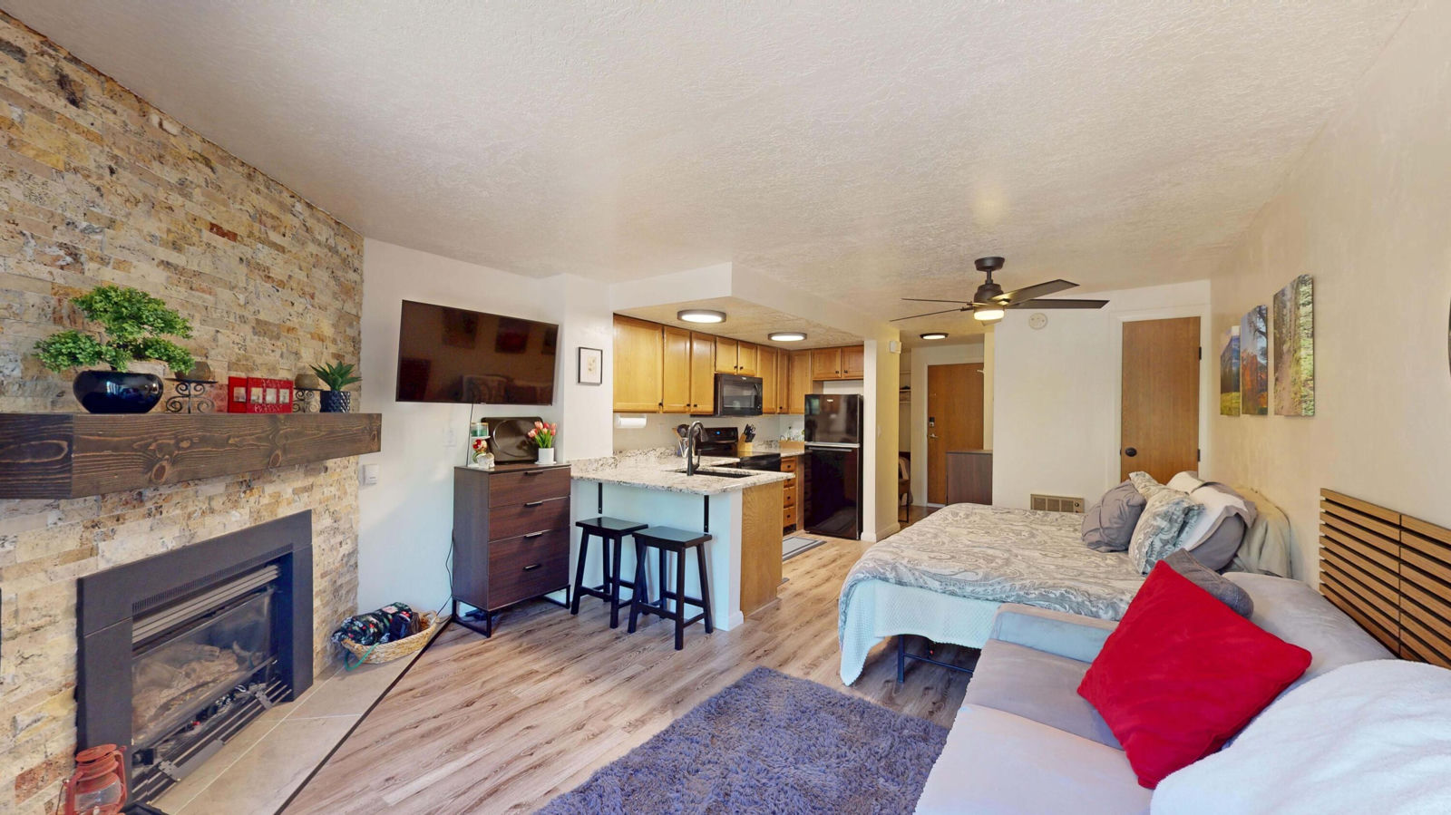 464 N Hwy 143, B103, Brian Head, photo 8 of 43