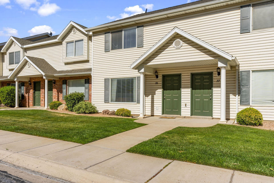 1148 N Northfield RD, #78, Cedar City, photo 2