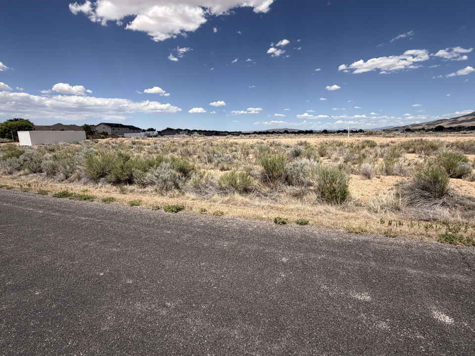 2552 W Clark Parkway N, Cedar City, photo 3