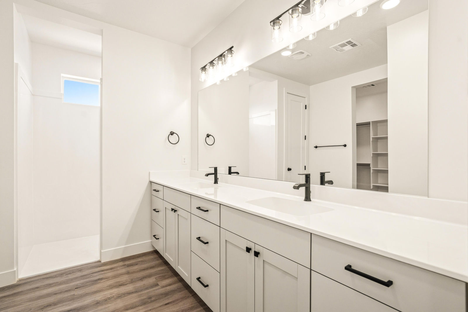 3369 W Palomar, Hurricane, photo 4 of 11