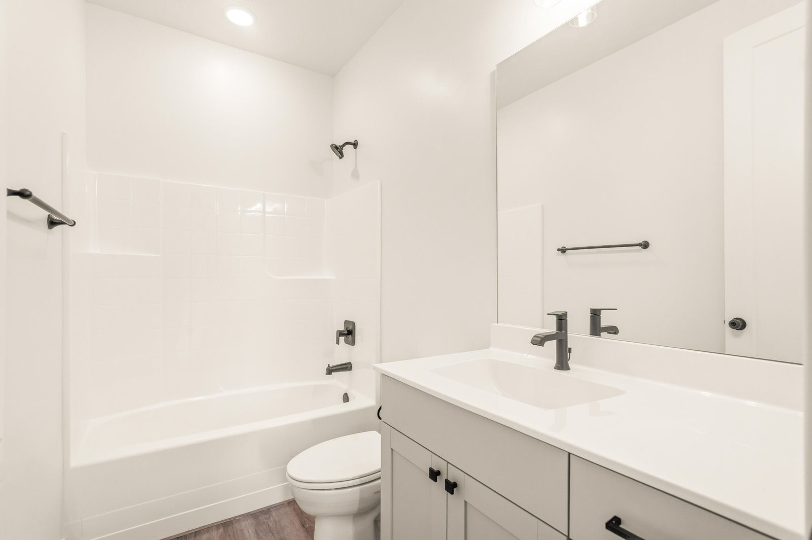 3369 W Palomar, Hurricane, photo 9 of 11