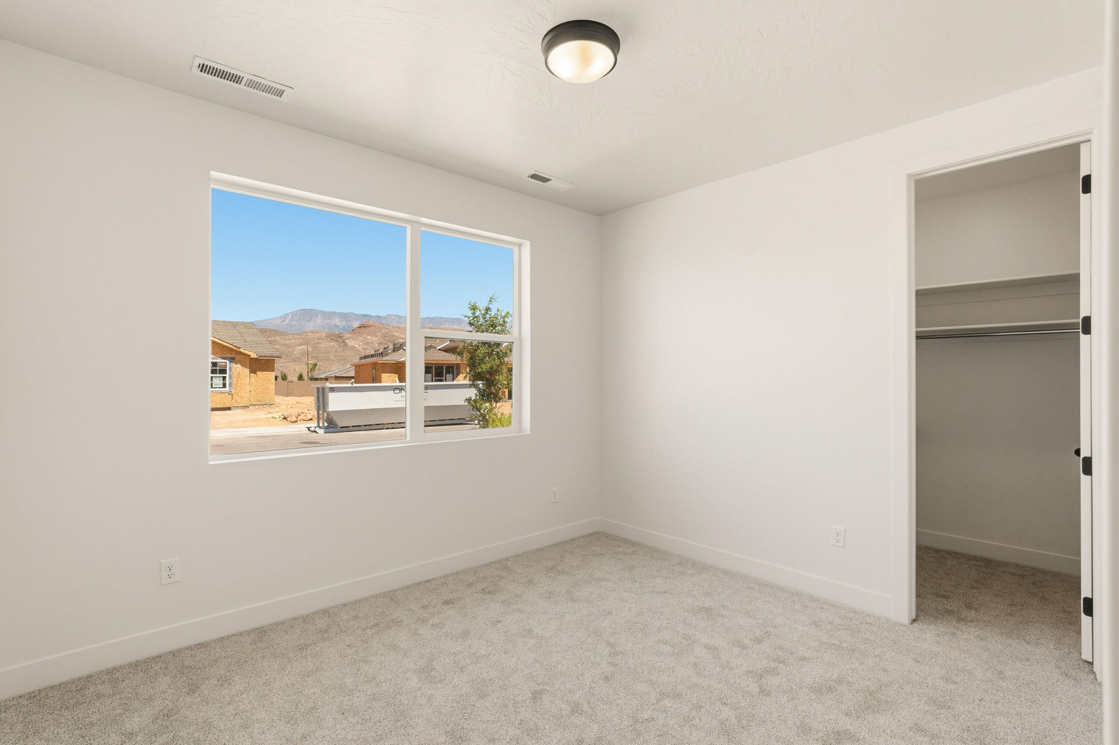 3369 W Palomar, Hurricane, photo 8 of 11