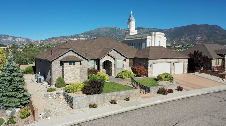 252 S Ridgeview W, Cedar City, photo 3