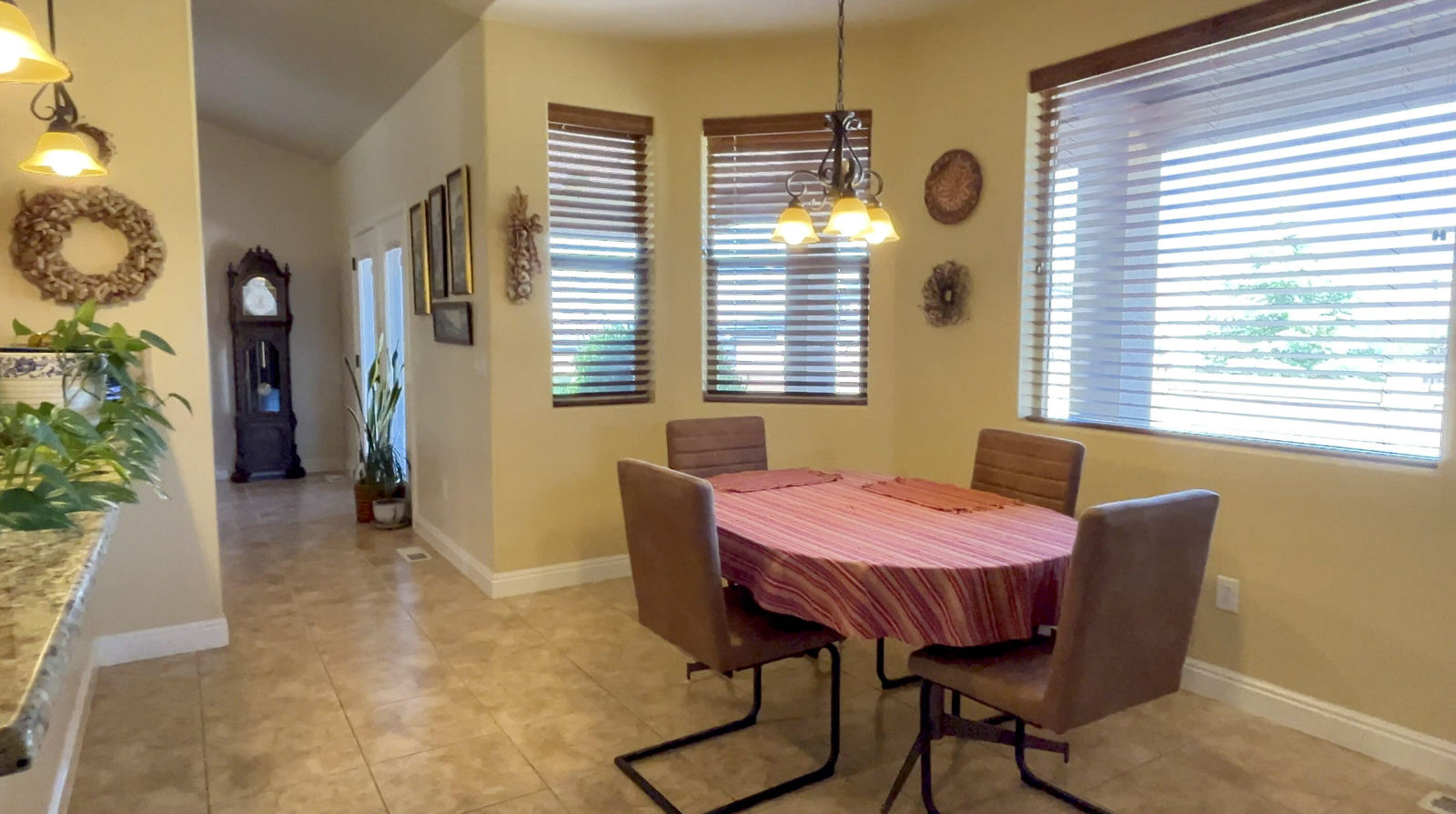 252 S Ridgeview W, Cedar City, photo 17 of 69