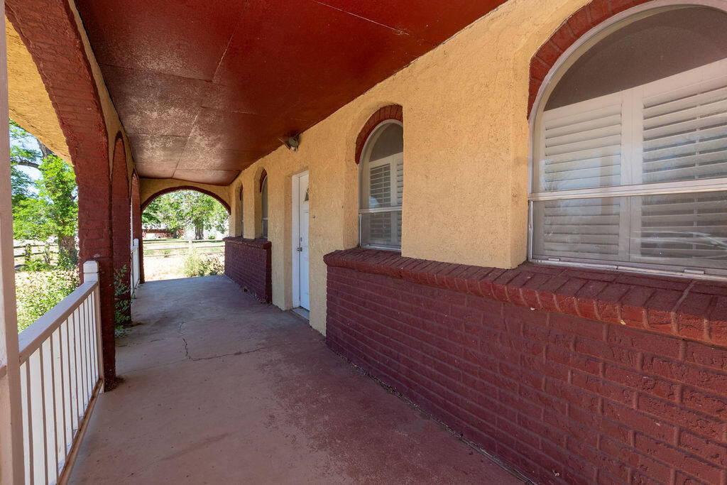 390 W 100 North ST, Beaver, photo 9 of 33