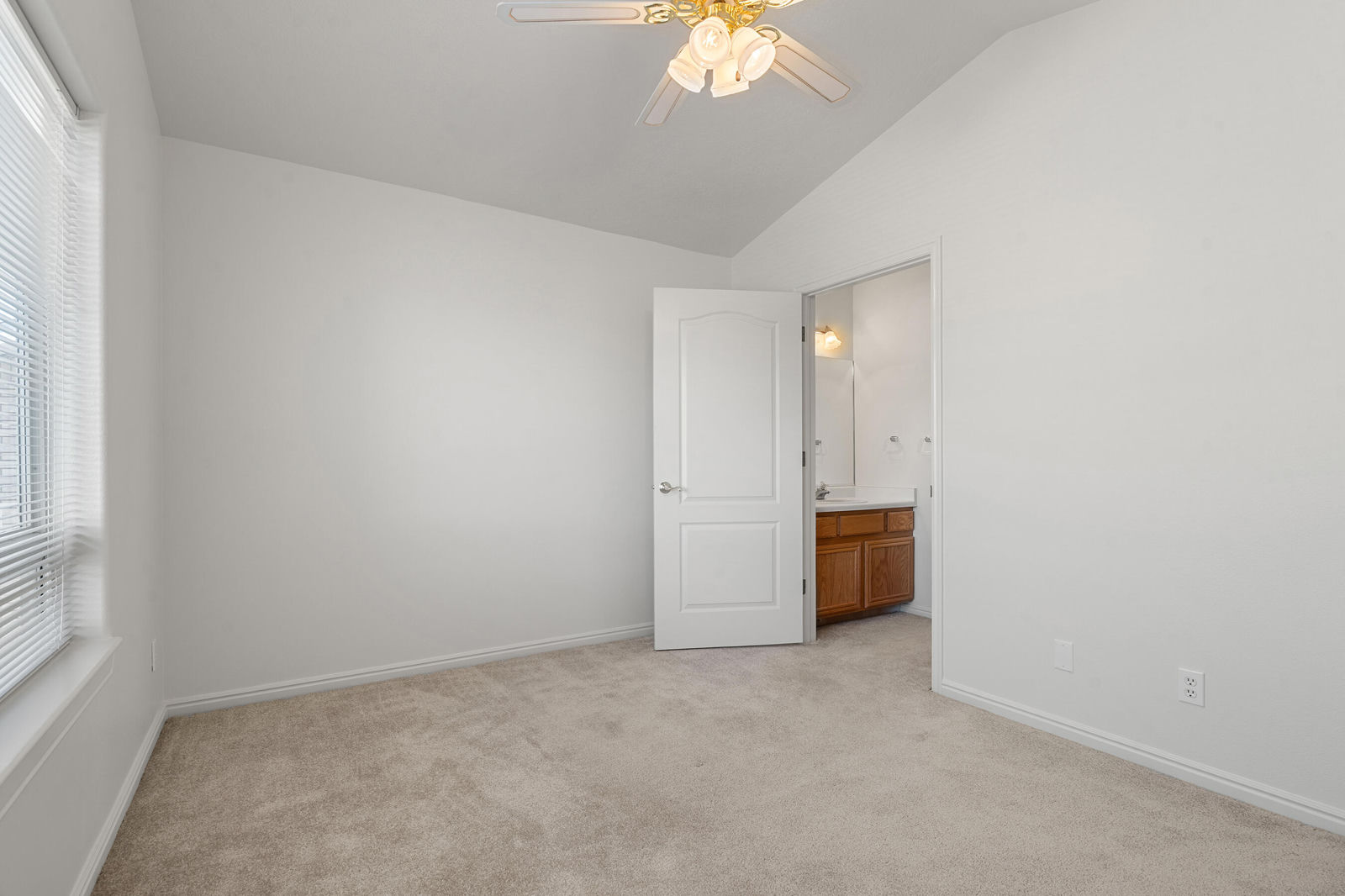 714 S St James Place, Cedar City, photo 44 of 75