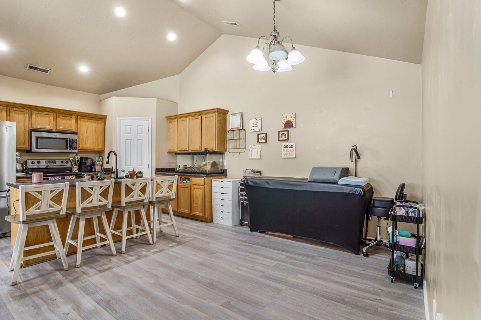 492 W 2100 N, Cedar City, photo 7 of 20