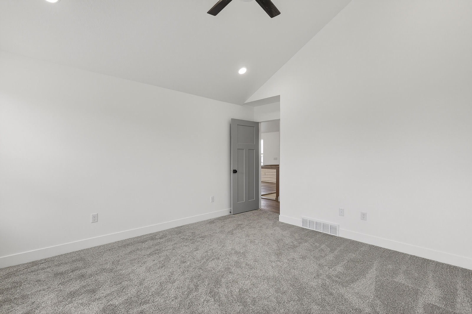 1822 E 5250 N, Enoch, photo 21 of 50