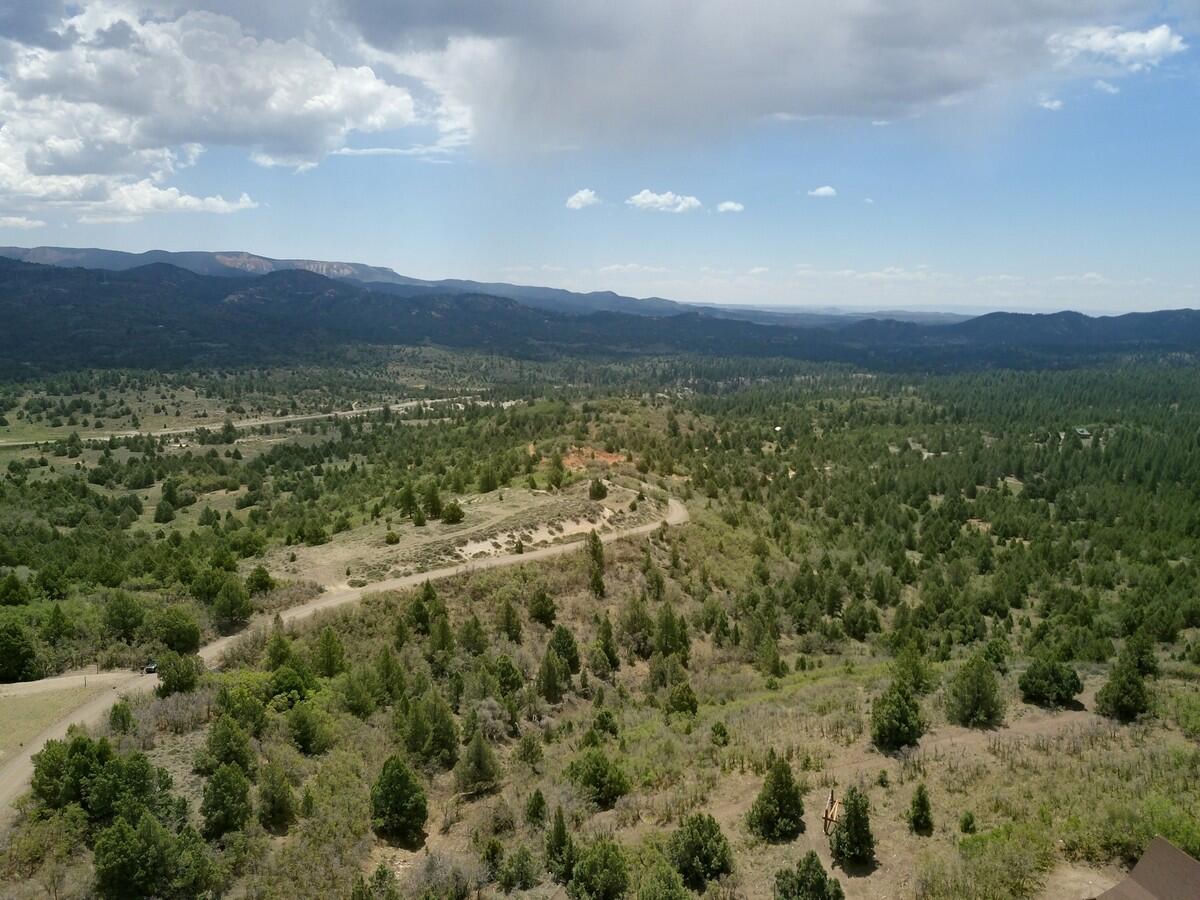 W Silverado Ridge, Duck Creek Village, photo 20 of 24