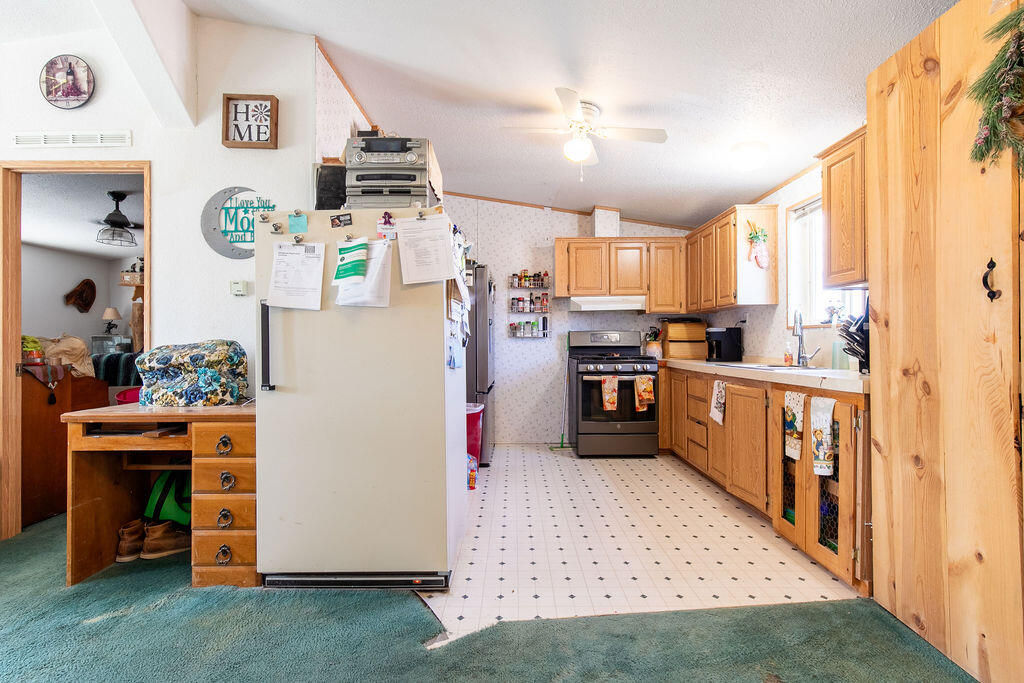 5726 N 1700 W, Cedar City, photo 13 of 66