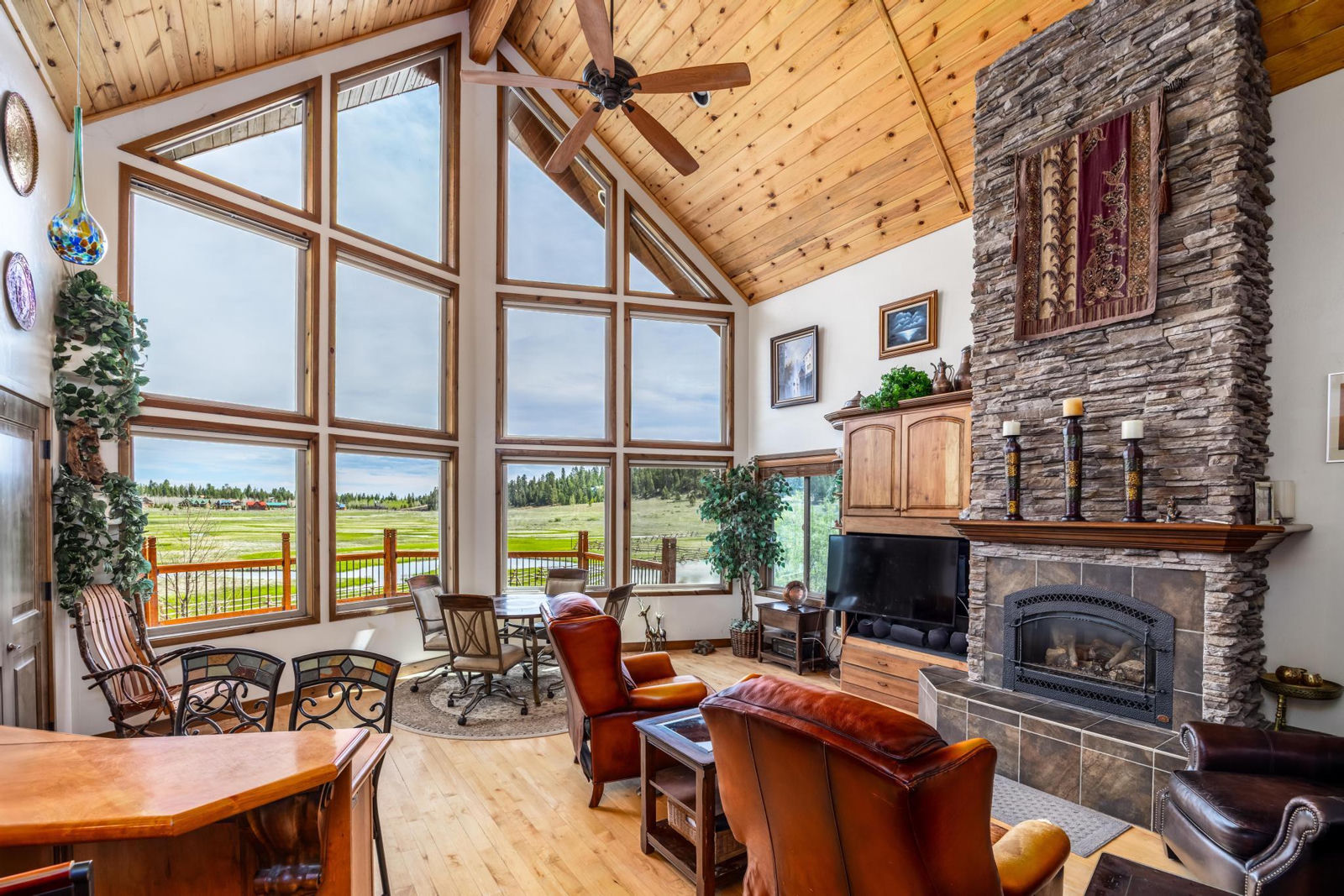 955 Movie Ranch RD, Duck Creek Village, photo 10 of 39