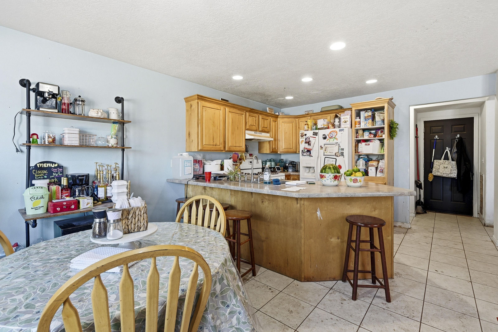 1005 W Brook ST, Cedar City, photo 10 of 34