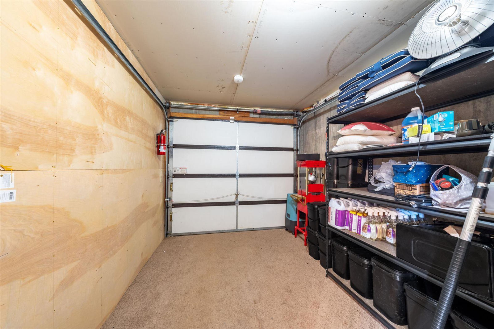 570 N Skyline CIR, Duck Creek Village, photo 55 of 82