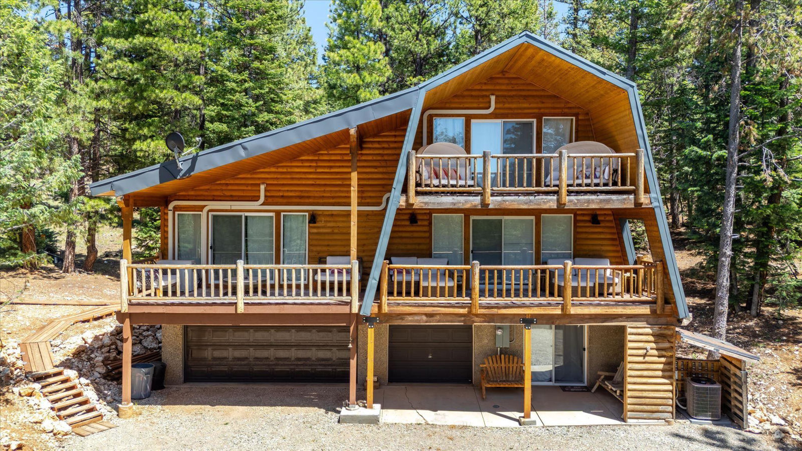 570 N Skyline CIR, Duck Creek Village, photo 58 of 82