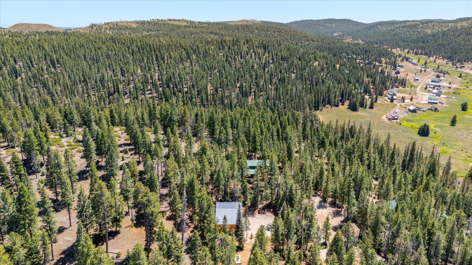 570 N Skyline CIR, Duck Creek Village, photo 65 of 82