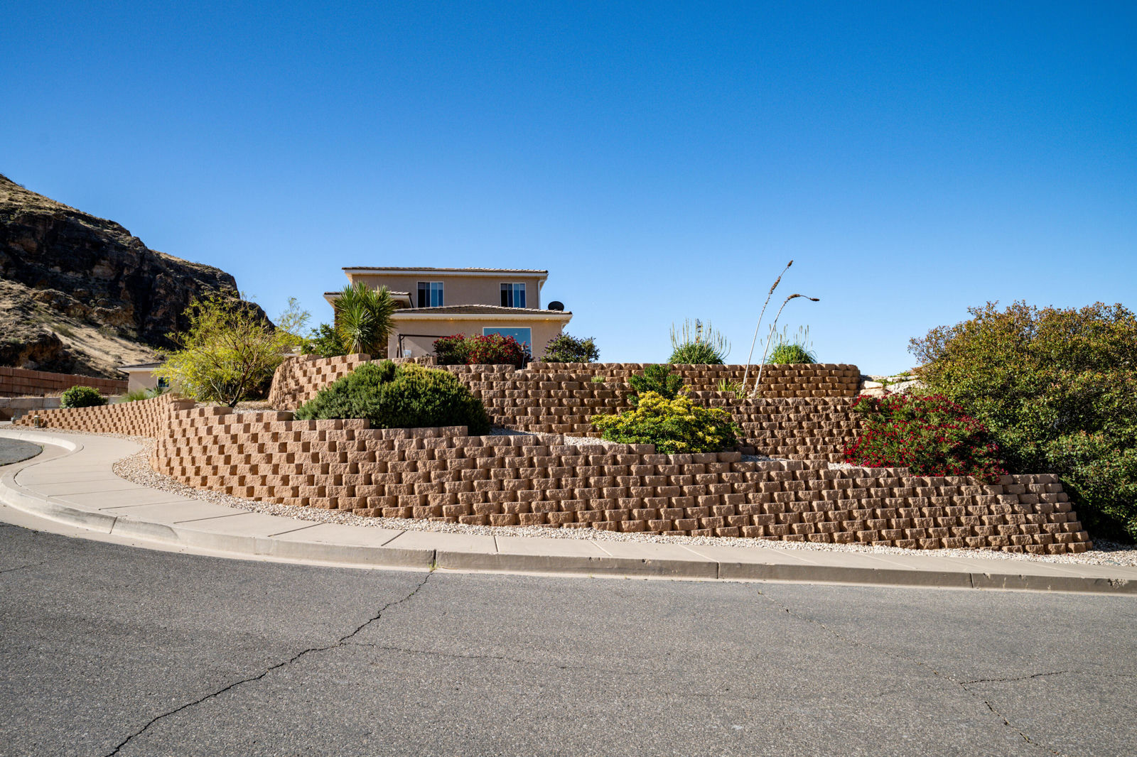 160 E 130 N, La Verkin, photo 6 of 46