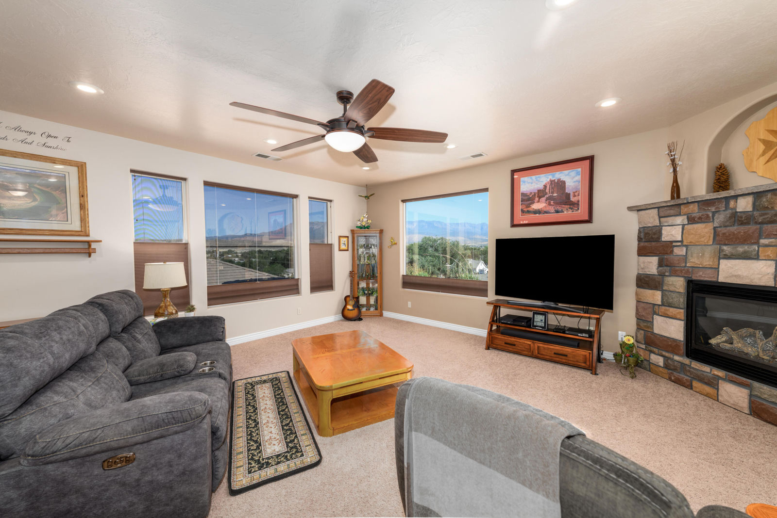 160 E 130 N, La Verkin, photo 16 of 46