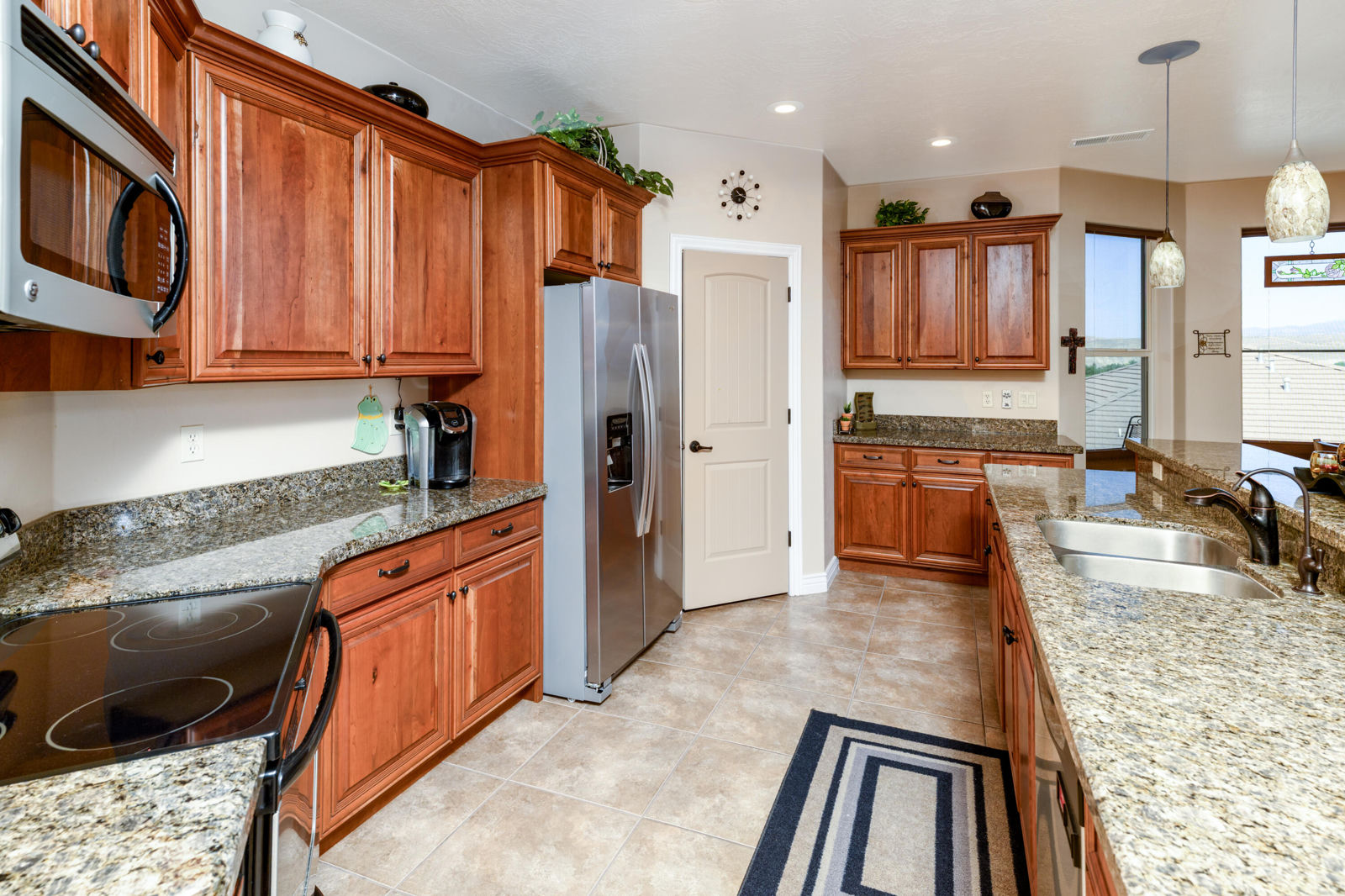 160 E 130 N, La Verkin, photo 22 of 46