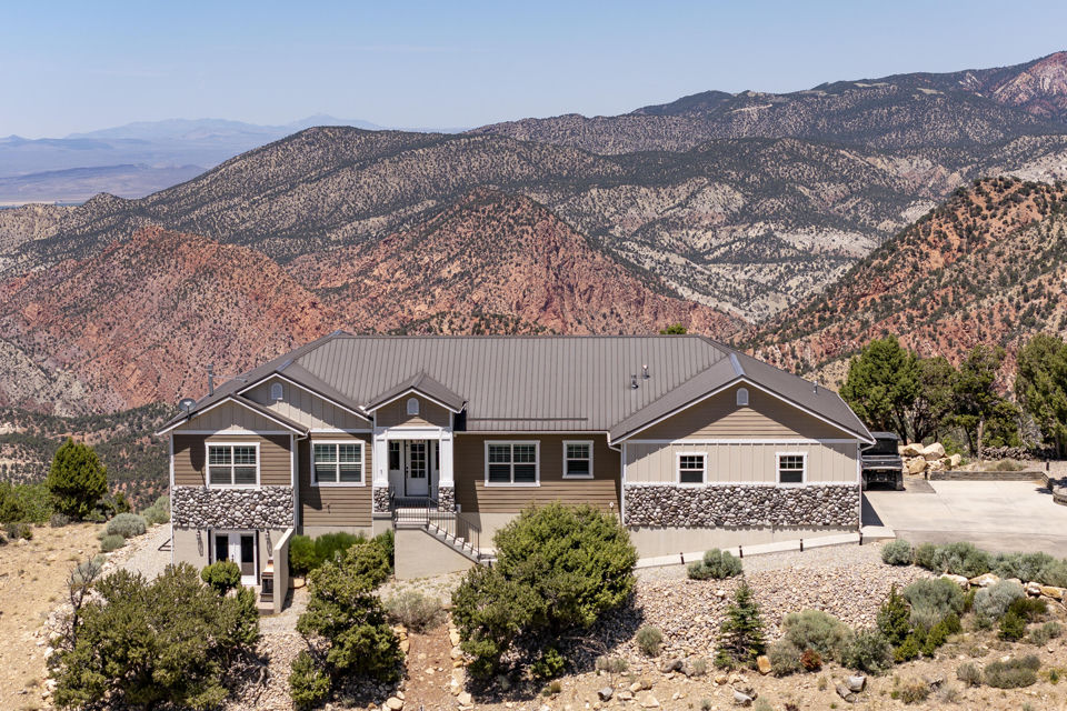 1911 S High Cedar View DR, Cedar City, photo 2