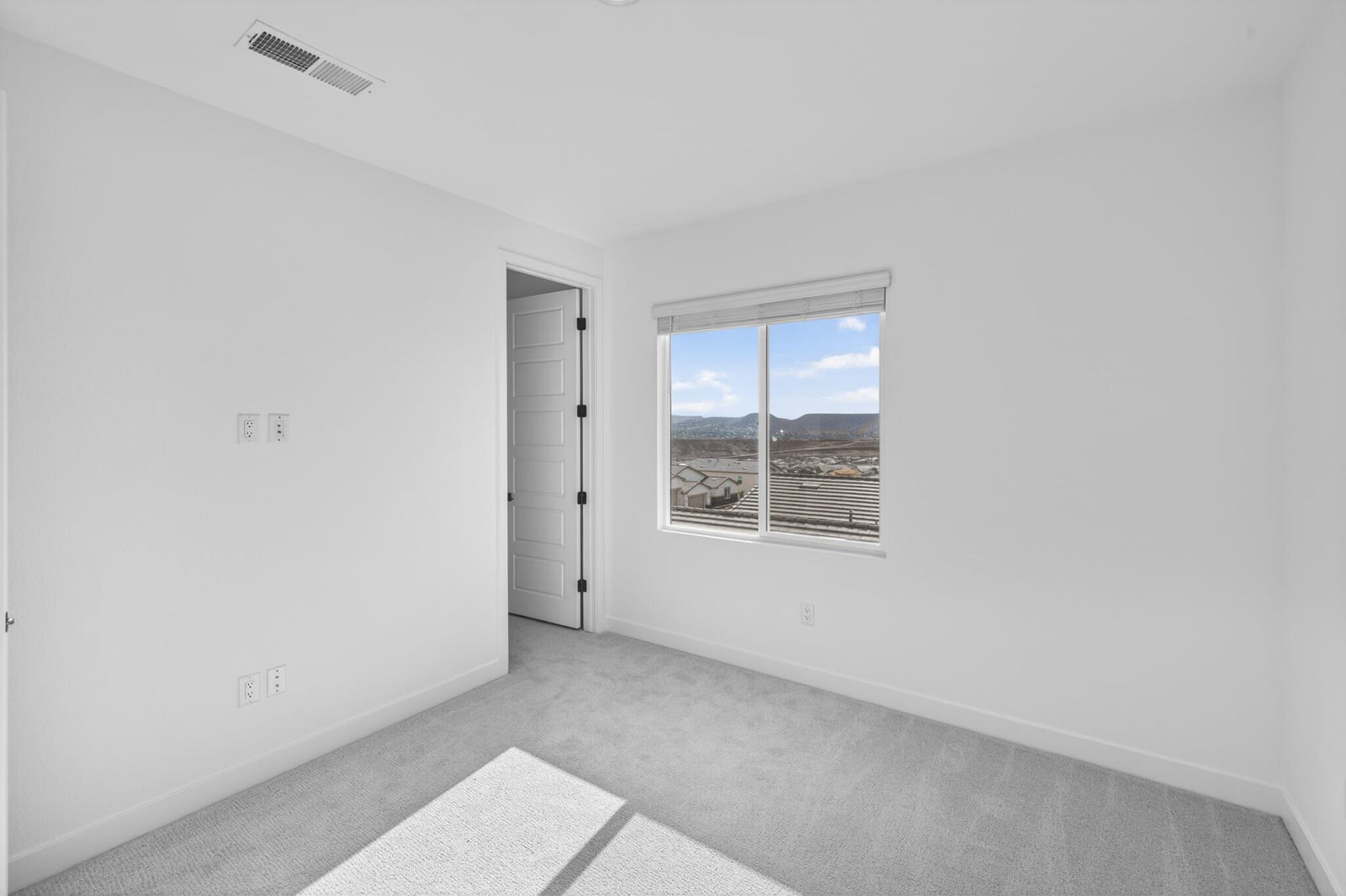 665 S Cecita Way, St George, photo 14 of 31