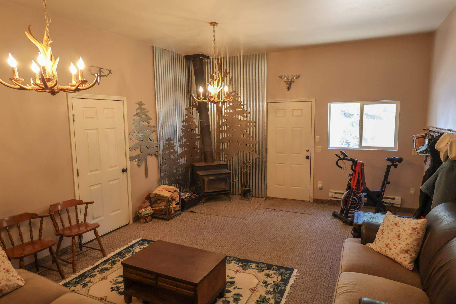 3350 E Hilton Trail, Duck Creek Village, photo 22 of 26