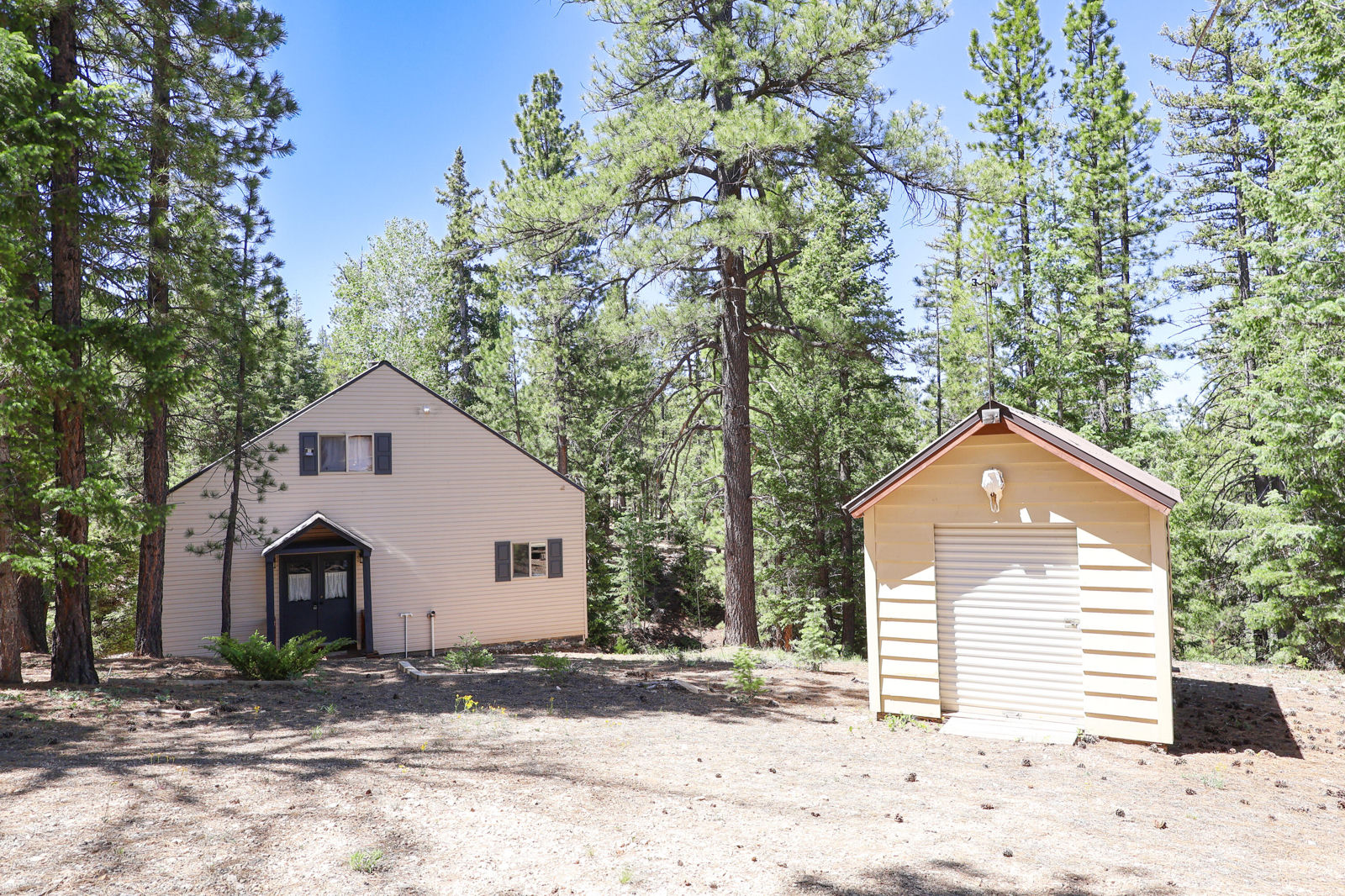 3350 E Hilton Trail, Duck Creek Village, photo 4 of 26
