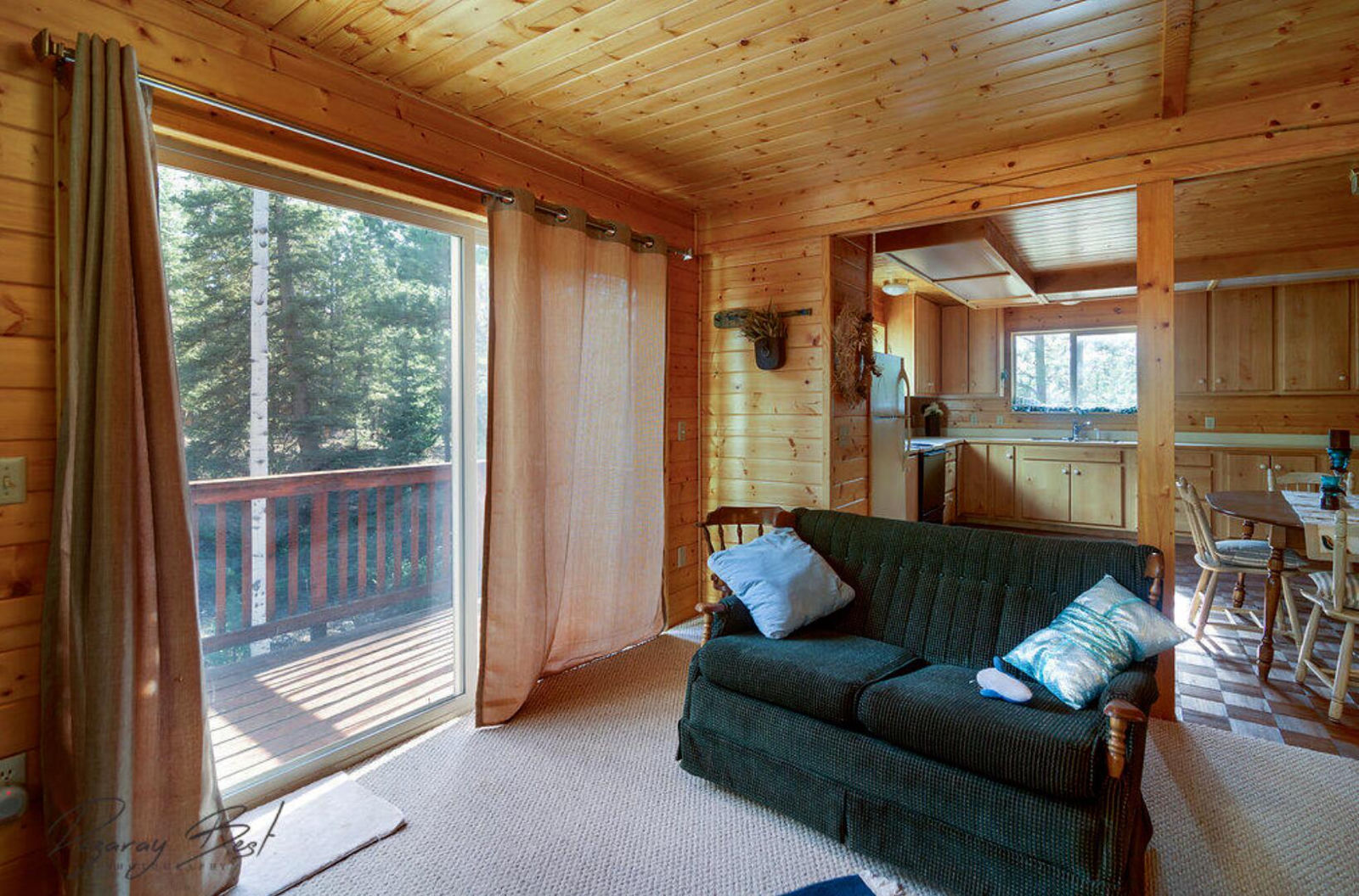 3350 E Hilton Trail, Duck Creek Village, photo 10 of 26