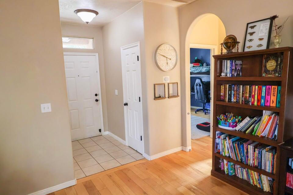 635 E 460 S, Ivins, photo 5 of 40
