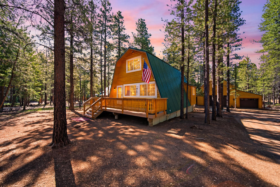 3320 E Rock Chuck RD, Duck Creek Village