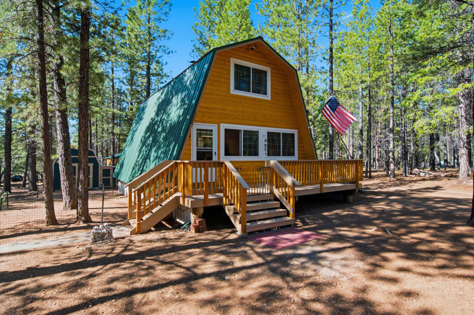 3320 E Rock Chuck RD, Duck Creek Village, photo 3