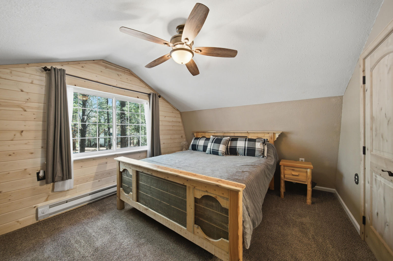 3320 E Rock Chuck RD, Duck Creek Village, photo 13 of 37