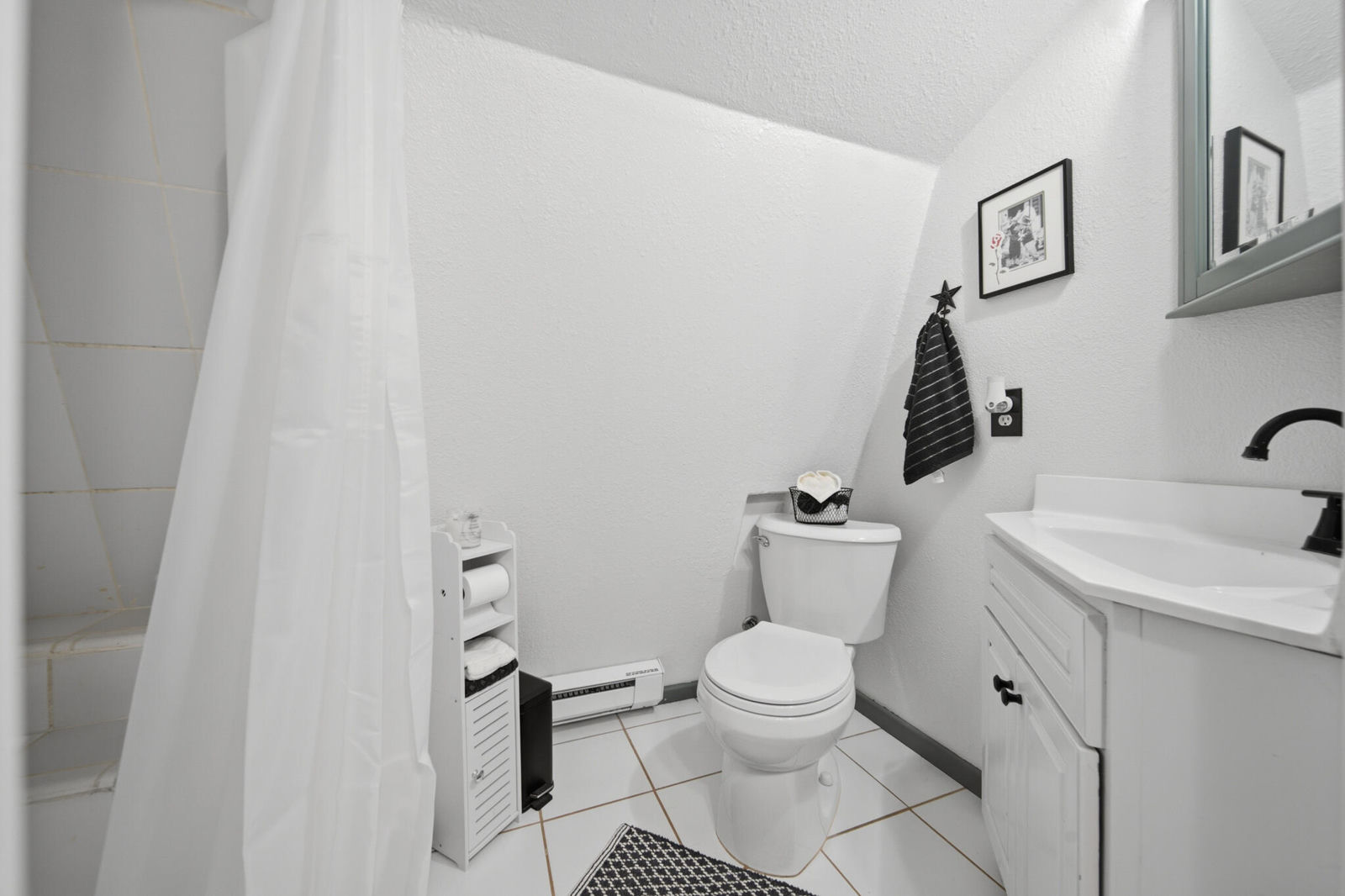 3320 E Rock Chuck RD, Duck Creek Village, photo 15 of 37