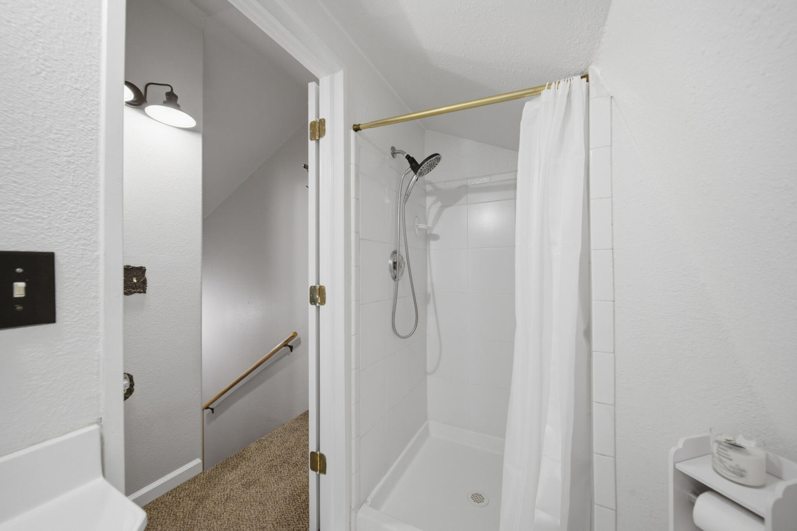 3320 E Rock Chuck RD, Duck Creek Village, photo 16 of 37