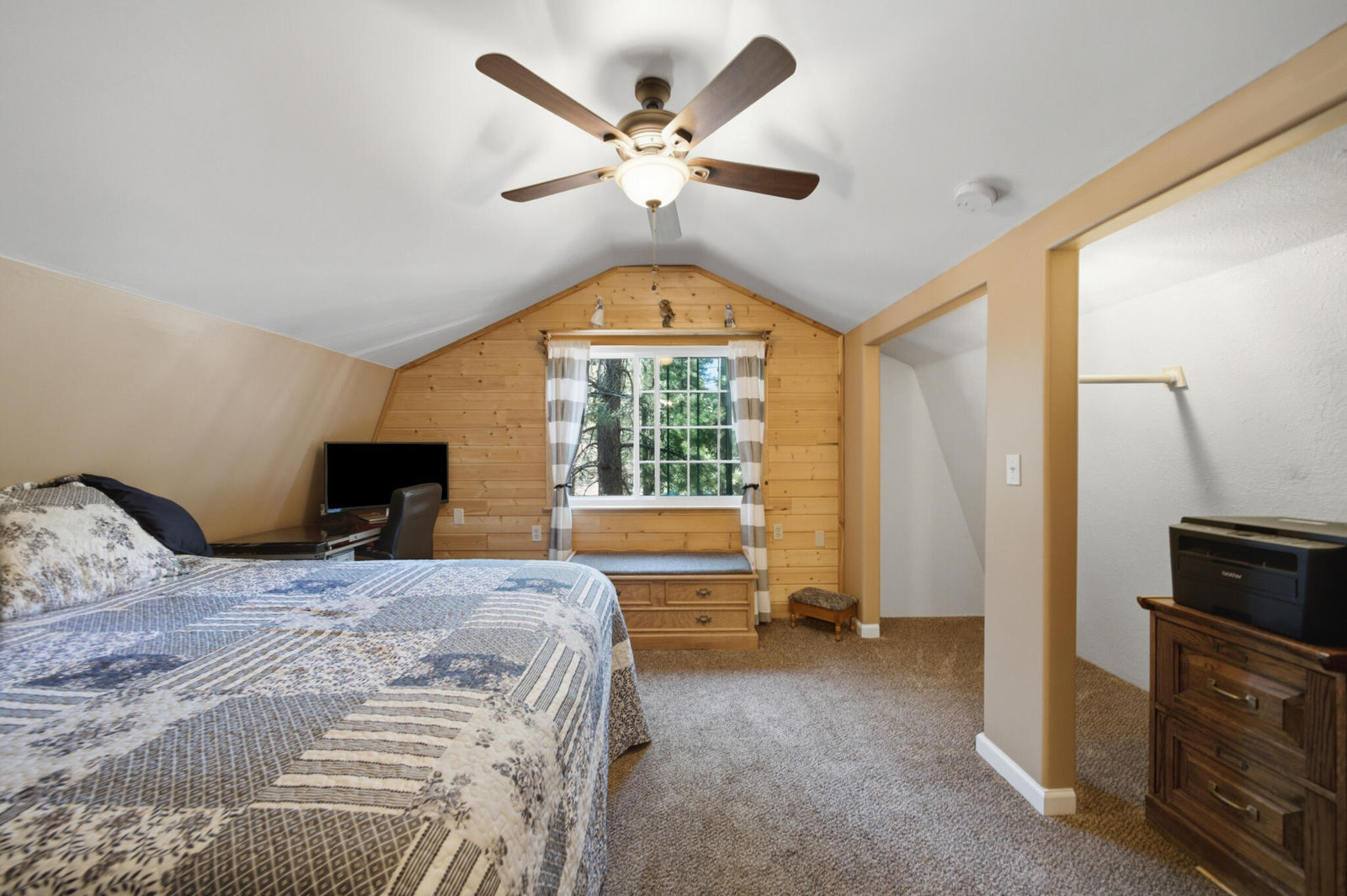 3320 E Rock Chuck RD, Duck Creek Village, photo 17 of 37