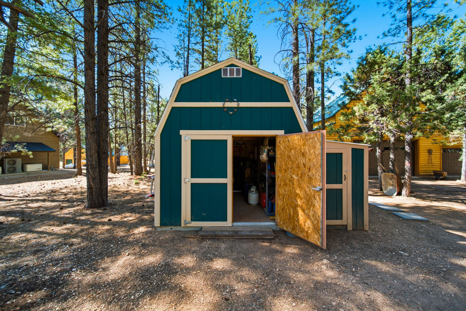 3320 E Rock Chuck RD, Duck Creek Village, photo 21 of 37