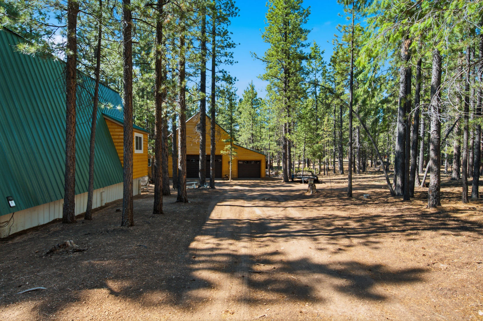 3320 E Rock Chuck RD, Duck Creek Village, photo 26 of 37